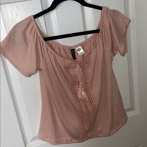H&M Blush Pink Off-Shoulder Top with Lace